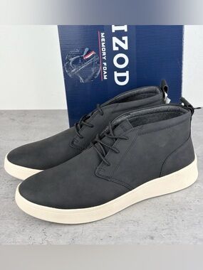 New IZOD Palmer Men's Size 10 Lace-up Chukka Boots Black NIB